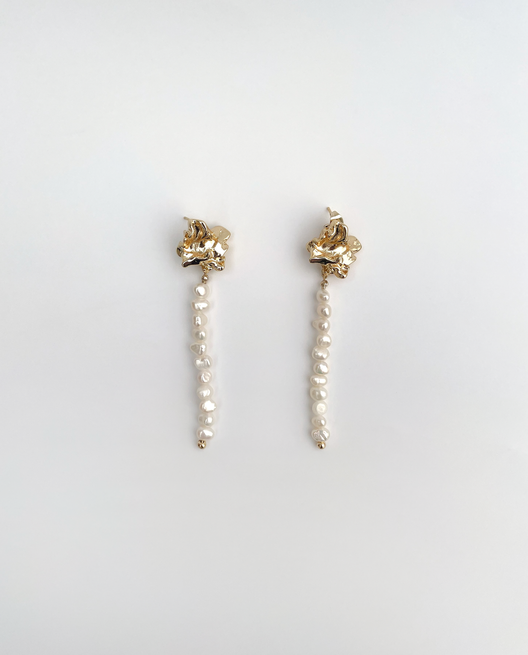 line perl × gold pierce